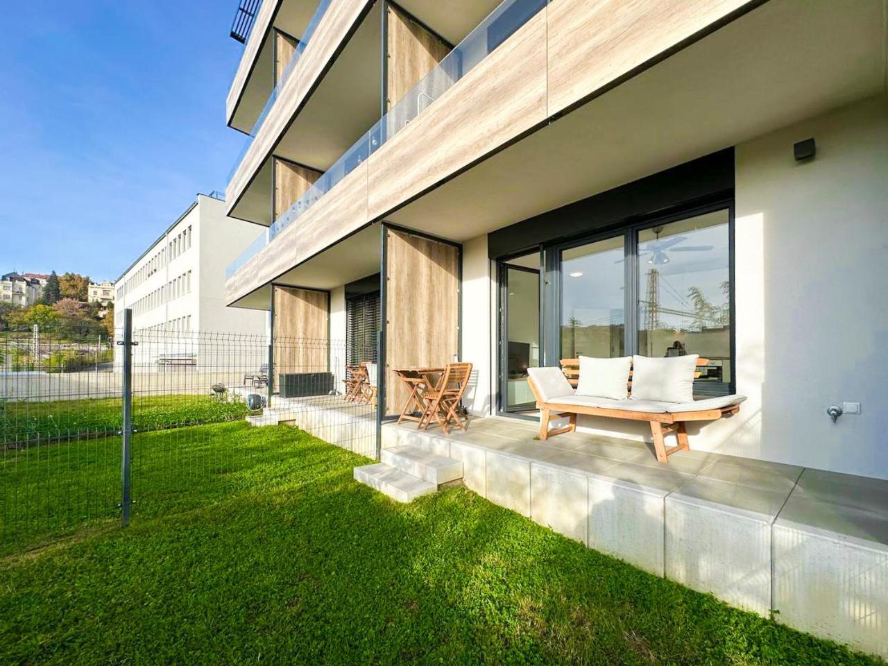 Vila Vinice Praha Eksteriør bilde